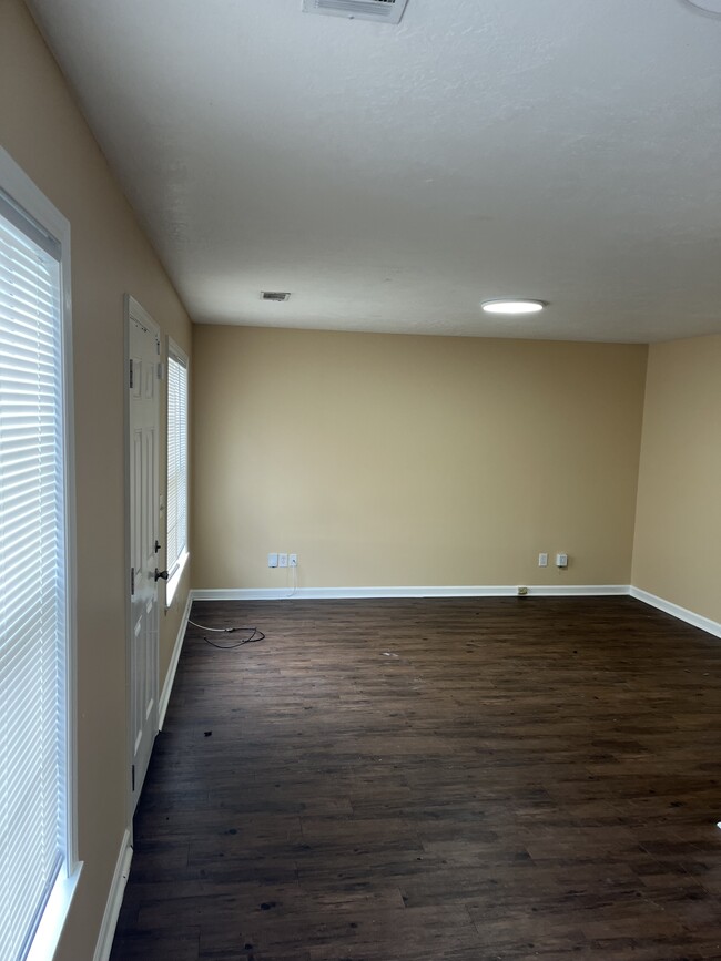 Photo - 2707 Landing Loop Dr
