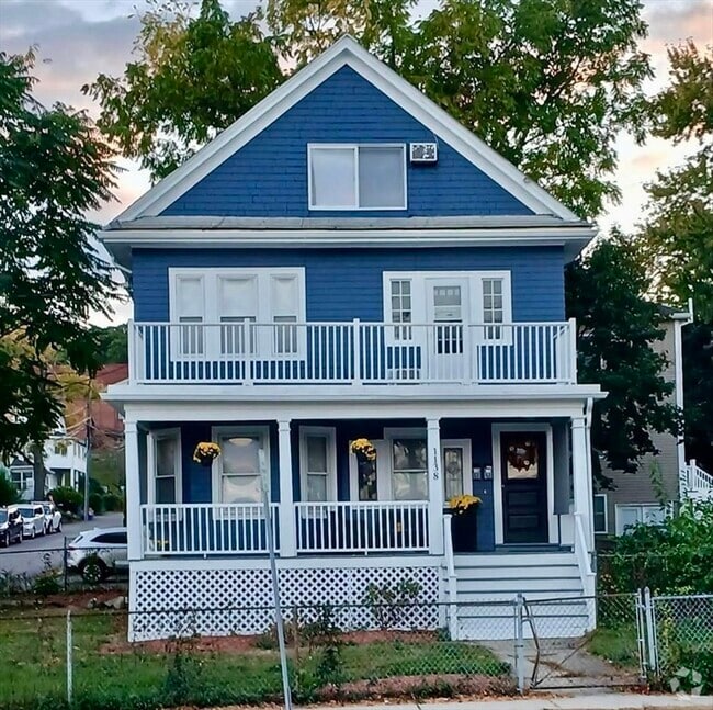 Building Photo - 1138 Massachusetts Ave Unit 2 Rental