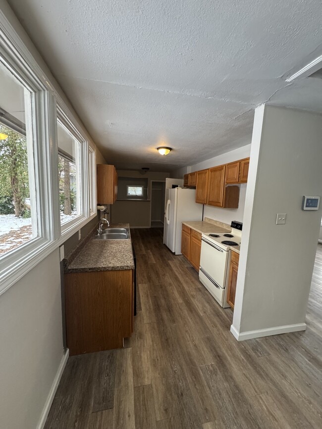 Photo - 1313 SW Clontarf St