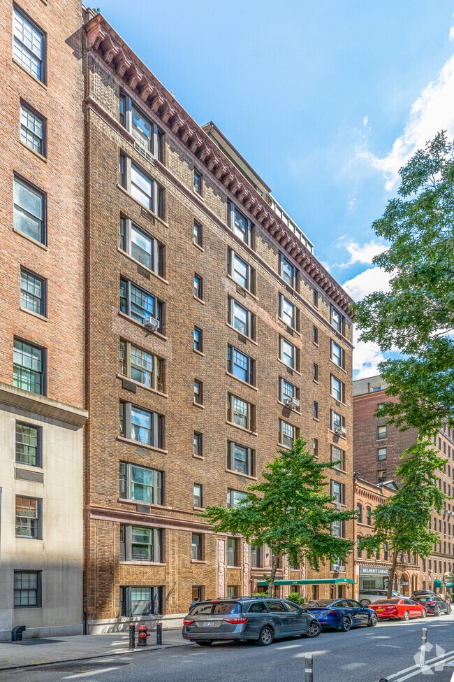 Photo - 103 E 84th St