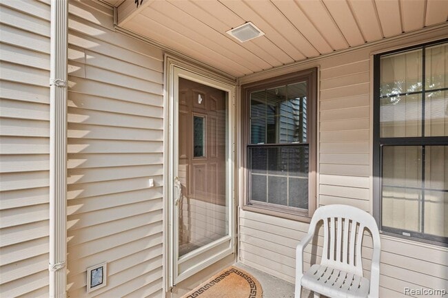 Photo - 4911 Oak Hill Dr Unit 3