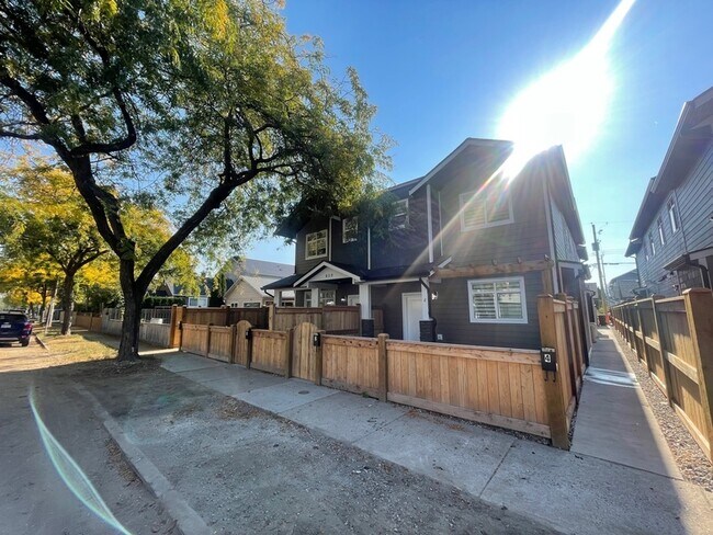 839 Wilson Ave