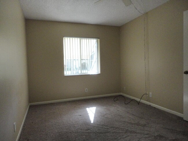 Photo - 110 Lake Pine Cir Unidad B-1