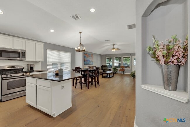 Photo - 481 Bayou Bend Dr