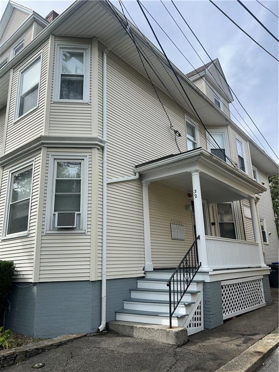 Building Photo - 32 Medway St Unit 3 Rental