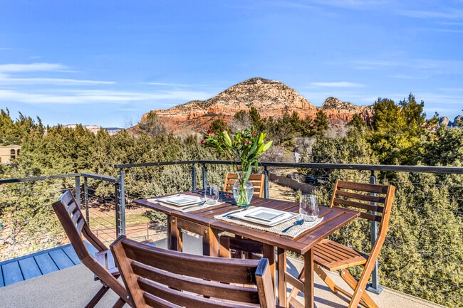 Photo - 12 El Camino Grande Unidad A