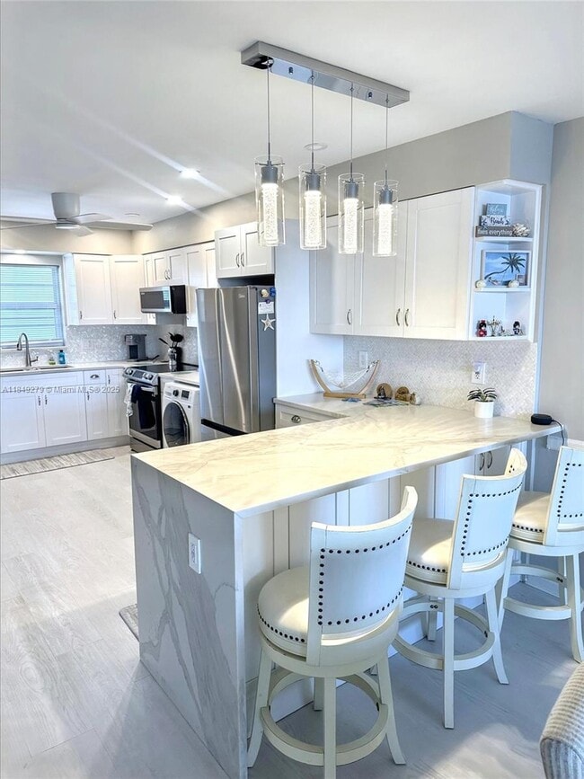 Photo - 3051 NE 48th St Unit 307