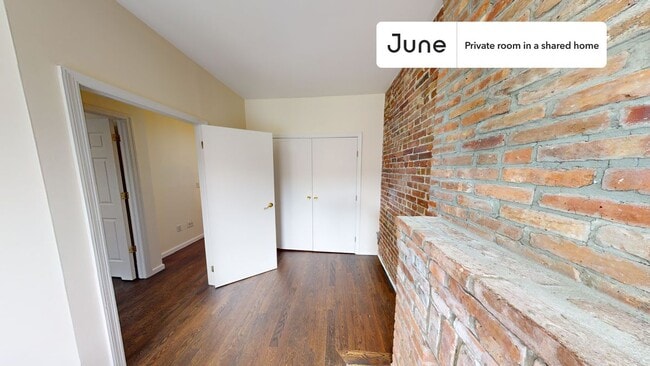 Photo - Room in Shared 4 bed/2 bath home Unidad D