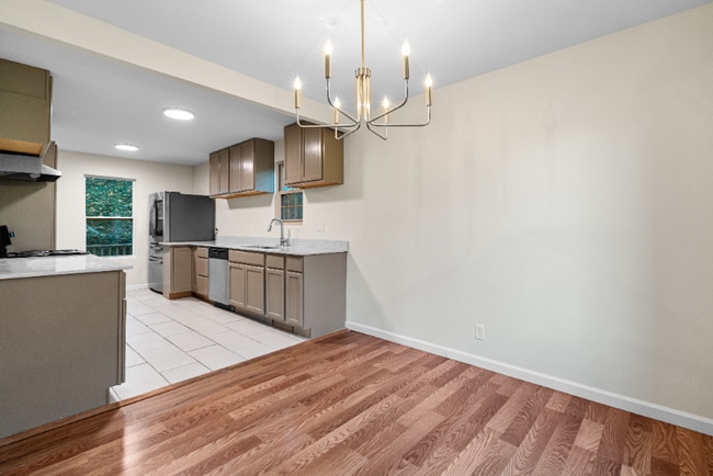 Photo - 4237 Centerwood Dr