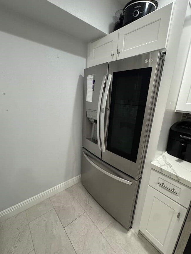Photo - 355 N Post Oak Ln Unit 641