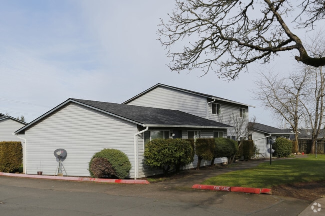 Cinnamon Square Apartments
