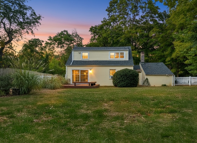 Photo - 14 Long Lots Rd