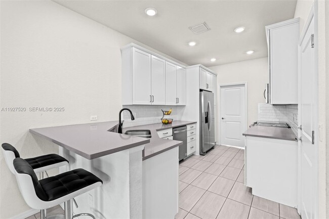 Photo - 1190 Eucalyptus Dr