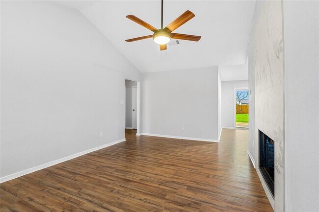 Photo - 10511 Man O War Ave