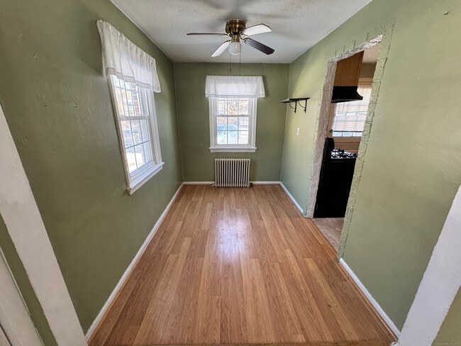 Photo - 18 Bridge St Unit APT 1A