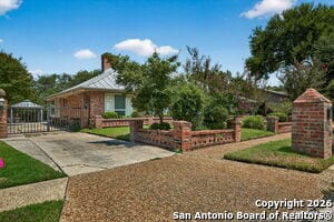 Photo - 3413 Foxbriar Ln