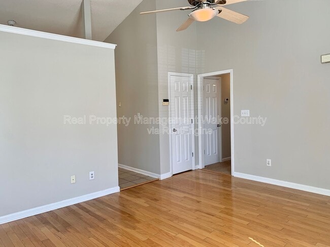 Photo - 609 Stinson Ave