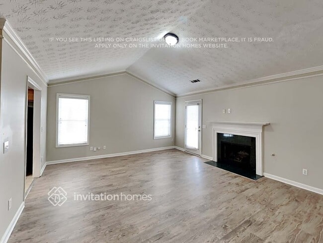 Photo - 2662 Kirkhill Ct NW