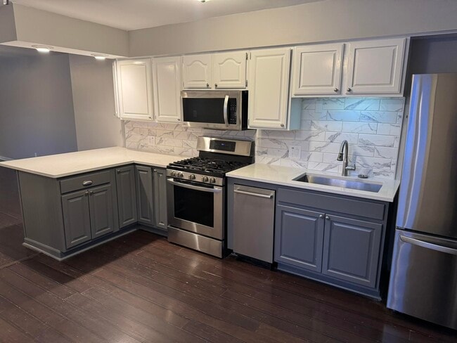 Photo - 513 Wilkinson St