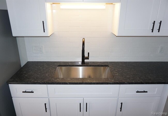 Photo - 314 Fairgrove St