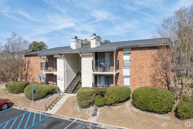 Building Photo - Mill Run Apartments