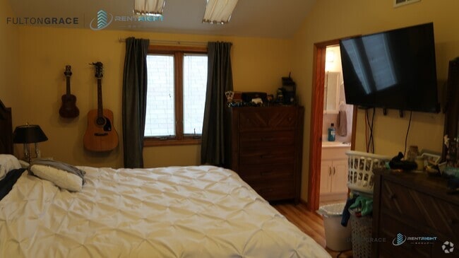 Building Photo - 1306 N Cleaver St Rental