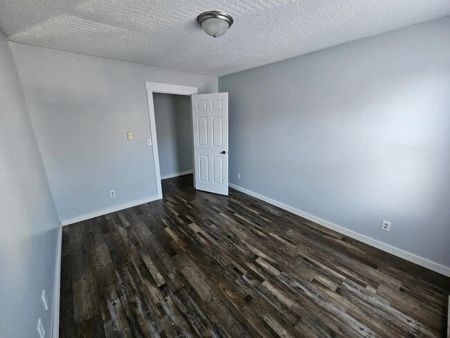Photo - McDonald Flats on King Unit 3
