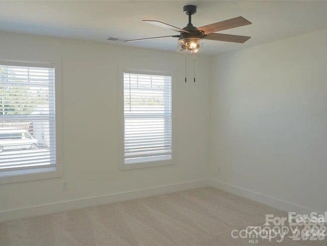 Photo - 816 Fairview St