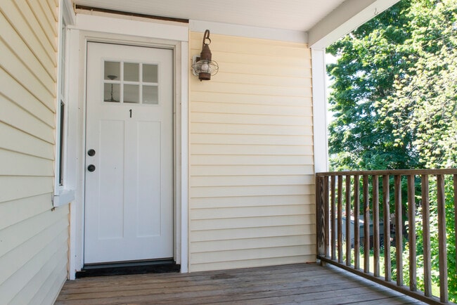 26 Otis Ave Unit 1