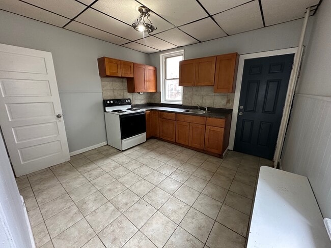 Photo - 4521 N 12th St