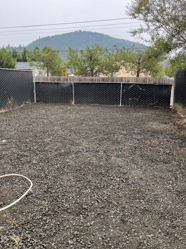 Photo - Townhouse style duplex in Lowell
