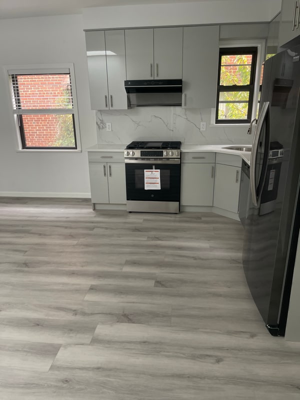 Photo - 31-69 30th St