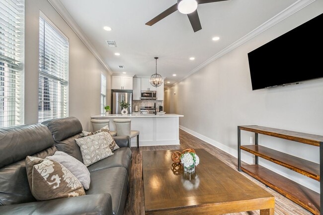 Photo - 4721 Erato St