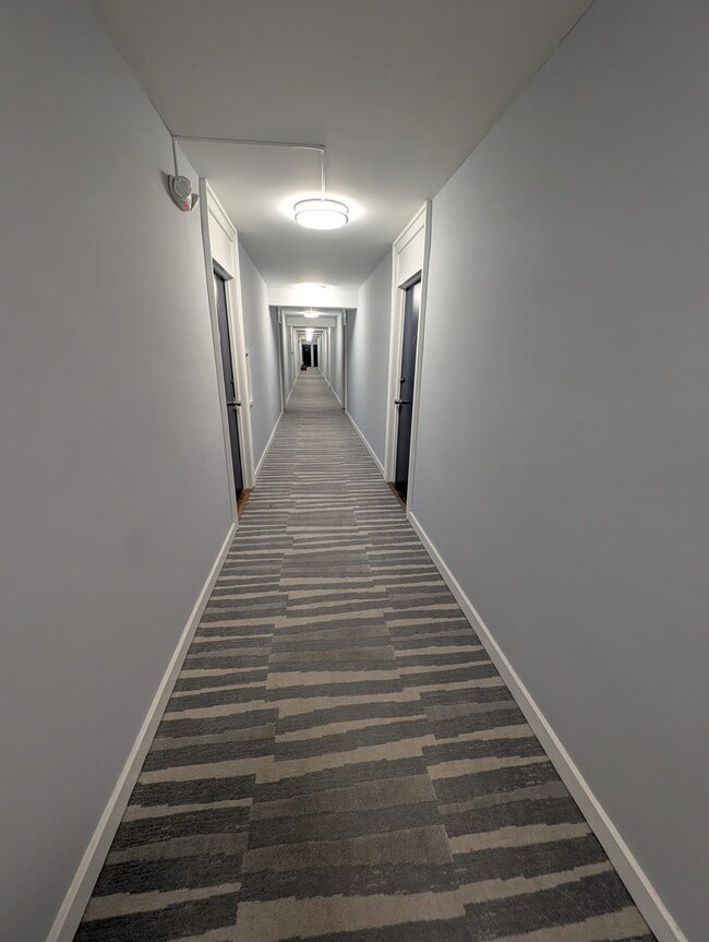 Photo - 1330 New Hampshire Ave NW Unit 920