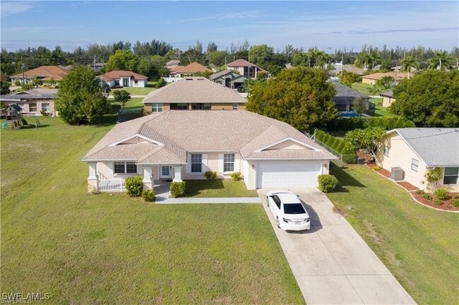 Building Photo - 2700 SW 15th Ave Rental