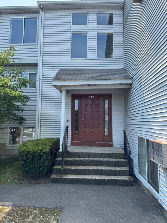 Building Photo - 117 Hamden Ave Unit APT F