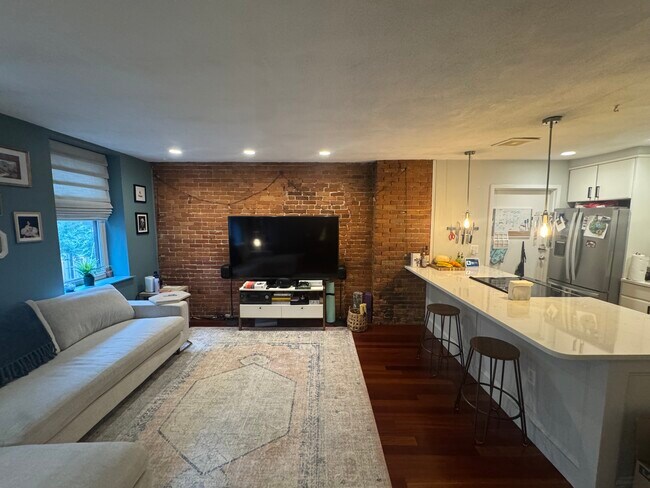 Photo - 113 Fulton St Unit 2