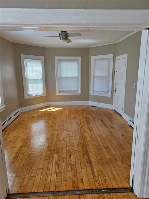 Photo - 140 Larch St