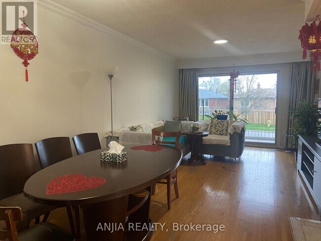 Photo - 58 Kitchener Rd