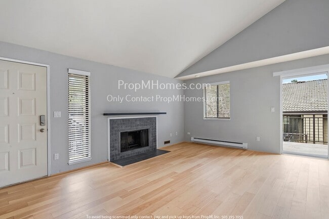 Building Photo - Chic Two-Bedroom Condo in Mountain Park wi...