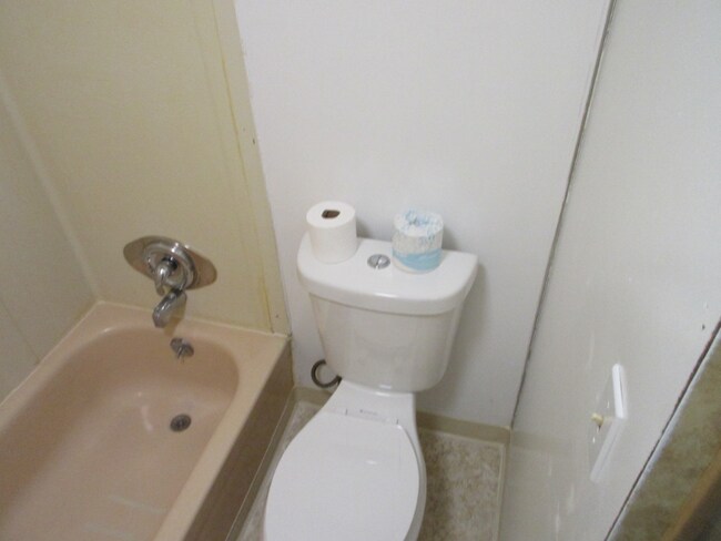 Photo - 2223 S Cushman St Unit Apt 228