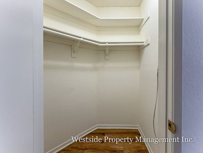 Photo - Overland Apartments