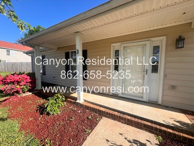 Hurry this Home won't last long! Great 3BR 2BA with privacy fenced yard!
