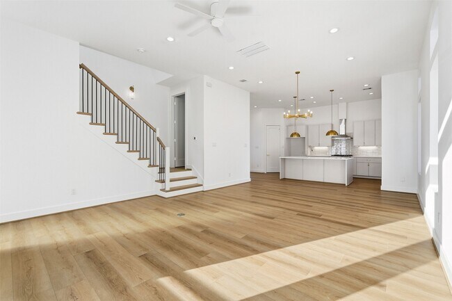 Photo - 3828 Wilmer St