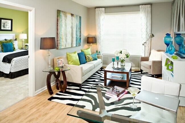 Photo - Rhode Island Row