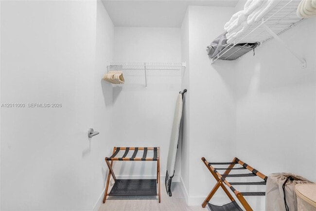 Photo - 77 SE 5th St Unidad 3305