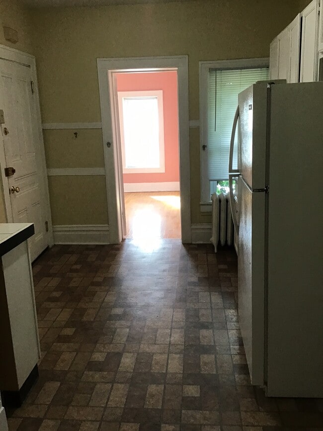 Photo - 2726 DuPont Ave S