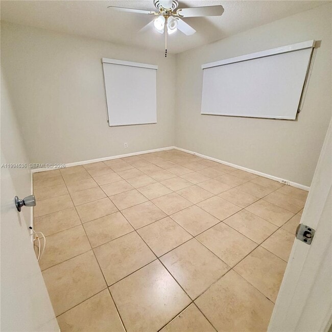 Photo - 13300 SW 1st St Unidad 104O