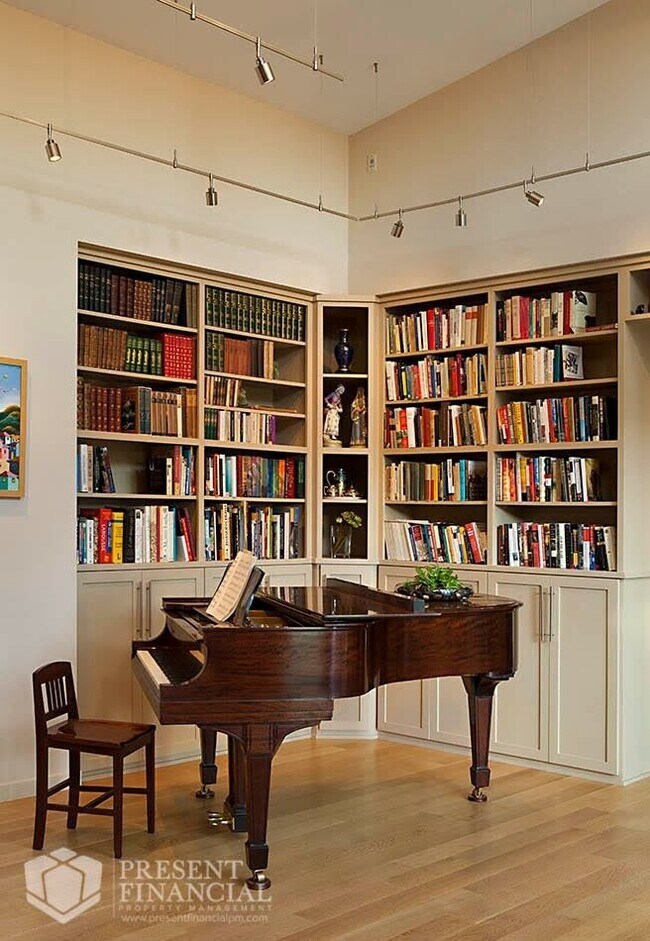 Photo - 4 br, 3 bath House - 1930 Edgewood Dr