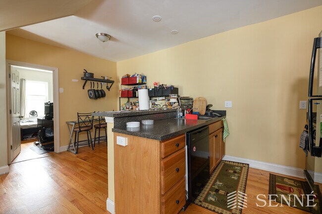 Photo - 43 Clifton St Unit 1